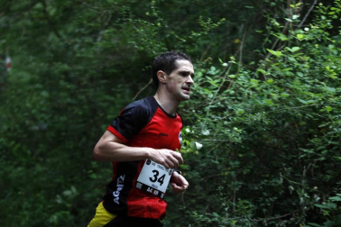 219 corredores completaron los 21 kilómetros de la cita de Etxarri Aranatz, puntuable para el campeonato de la Federación Navarra de Montaña.