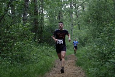 219 corredores completaron los 21 kilómetros de la cita de Etxarri Aranatz, puntuable para el campeonato de la Federación Navarra de Montaña.