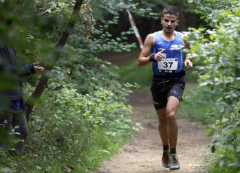 219 corredores completaron los 21 kilómetros de la cita de Etxarri Aranatz, puntuable para el campeonato de la Federación Navarra de Montaña.
