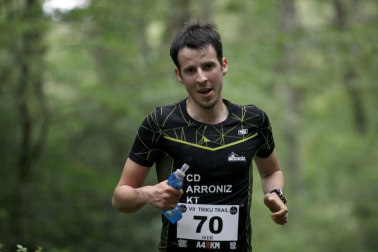 219 corredores completaron los 21 kilómetros de la cita de Etxarri Aranatz, puntuable para el campeonato de la Federación Navarra de Montaña.