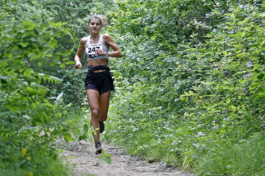 219 corredores completaron los 21 kilómetros de la cita de Etxarri Aranatz, puntuable para el campeonato de la Federación Navarra de Montaña.
