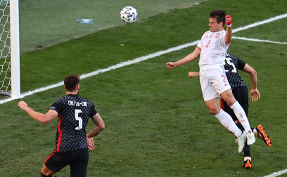 Gol de César Azpilicueta contra Croacia paso a paso.