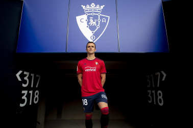 Presentación de Kike Garcia como nuevo jugador de Osasuna