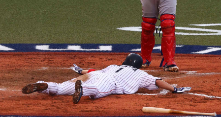 República Dominicana y Japón en su duelo de béisbol