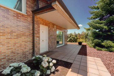 Chalet único en Alzuza, encanto y privacidad