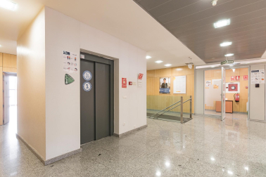 Amplia y luminosa oficina en Buztintxuri