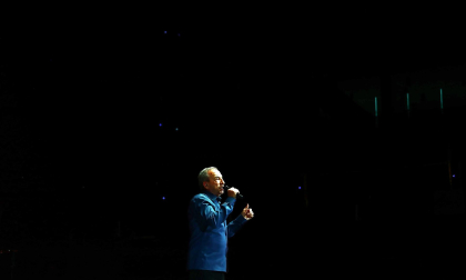 Imagen del concierto de José Luis Perales en Pamplona este sábado.