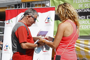 Marchar por el 50 aniversario de la inauguración del refugio Ángel Olorón de Belagua