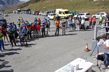 Marchar por el 50 aniversario de la inauguración del refugio Ángel Olorón de Belagua
