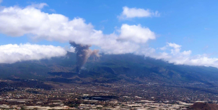 Fotos de la erupción del volcán Cumbre Vieja de La Palma.