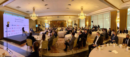 José Domingo de Ampuero y Osma, presidente de Viscofan, en los Desayunos de Trabajo DN Management