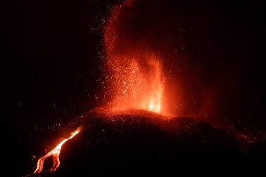 Fotos de la erupción del volcán Cumbre Vieja en La Palma.