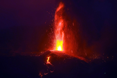 Fotos de la erupción del volcán Cumbre Vieja en La Palma.