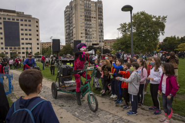 Participantes en la bicicletada de la Vuelta del Castillo.