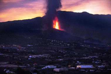Fotos de la erupción del volcán Cumbre Vieja de La Palma.