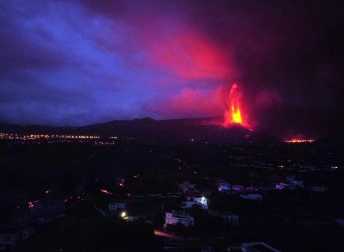 Fotos de la erupción del volcán Cumbre Vieja de La Palma.