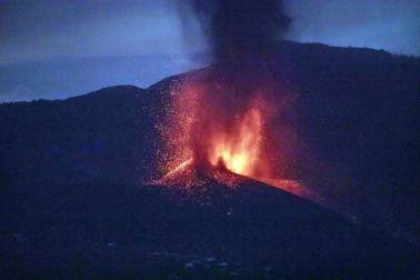 Fotos de la erupción del volcán Cumbre Vieja de La Palma.