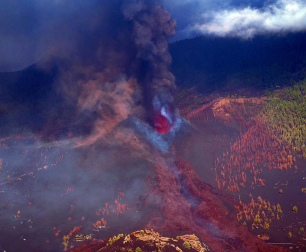 Fotos de la erupción del volcán Cumbre Vieja de La Palma.