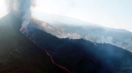 Imágenes de la nueva erupción de La Palma de este martes