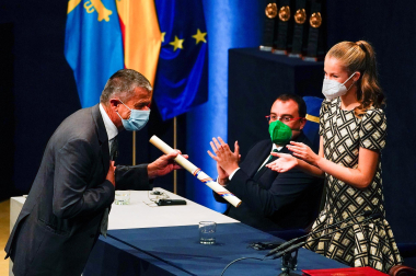 Fotos del acto de entrega de los Premios Princesa de Asturias, presidido por el rey Felipe VI y la princesa Leonor.