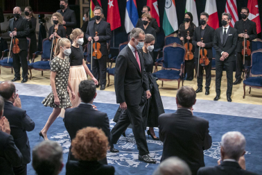 Fotos del acto de entrega de los Premios Princesa de Asturias, presidido por el rey Felipe VI y la princesa Leonor.