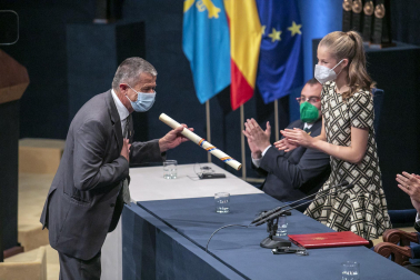 Fotos del acto de entrega de los Premios Princesa de Asturias, presidido por el rey Felipe VI y la princesa Leonor.