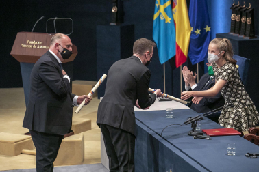 Fotos del acto de entrega de los Premios Princesa de Asturias, presidido por el rey Felipe VI y la princesa Leonor.