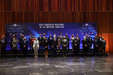 Felipe VI preside en Pamplona el Congreso Nacional de la Empresa Familiar.