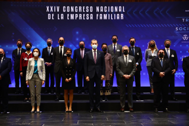 Felipe VI preside en Pamplona el Congreso Nacional de la Empresa Familiar.
