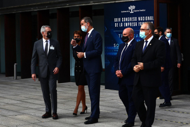 El Rey preside en Pamplona el Congreso Nacional de Empresas Familiares.