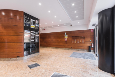 Oficina en alquiler en los Edificios Inteligentes