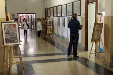 La exposición de diecinueve cartones de Antonio Oteiza sobre la encíclica ‘Fratelli tutti’, en el colegio San Ignacio (Jesuitas) de Pamplona