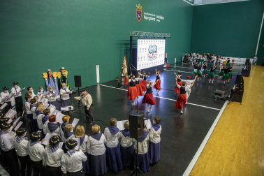 Fotos del 90 aniversario de la peña Mutiko.