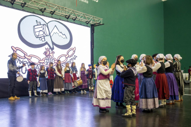 Fotos del 90 aniversario de la peña Mutiko.