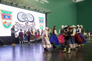 Fotos del 90 aniversario de la peña Mutiko.