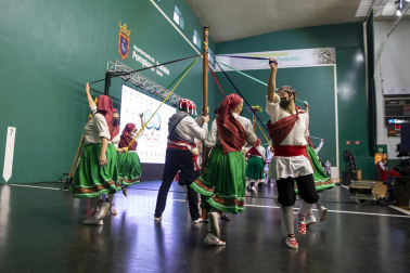 Fotos del 90 aniversario de la peña Mutiko.