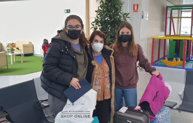 María Gómez Piudo, Ana Rández Gelos e Irantzu Gómez Pîudo