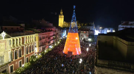 40 metros de árbol que contará con espectáculos de luz y música
