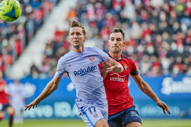 Fotos del Osasuna-Barcelona./J.P Urdiroz