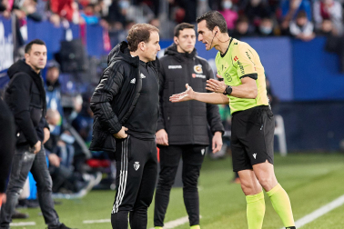 Fotos del Osasuna-Barcelona./J.P Urdiroz