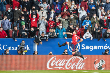 Fotos del Osasuna-Barcelona./J.P Urdiroz