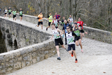 Participantes en el XXIX Cross Popular de la Txantrea