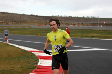 Imagen de la II SanSilRace en el Circuito de Navarra en Los Arcos