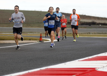Imagen de la II SanSilRace en el Circuito de Navarra en Los Arcos