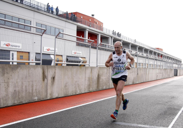 Imagen de la II SanSilRace en el Circuito de Navarra en Los Arcos