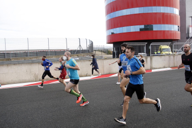 Imagen de la II SanSilRace en el Circuito de Navarra en Los Arcos