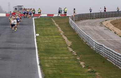 Imagen de la II SanSilRace en el Circuito de Navarra en Los Arcos
