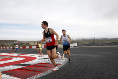 Imagen de la II SanSilRace en el Circuito de Navarra en Los Arcos