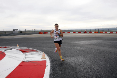 Imagen de la II SanSilRace en el Circuito de Navarra en Los Arcos