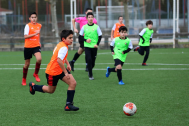 Imagen de uno de los partidos del Torneo Interescolar disputados el martes 28 de diciembre
